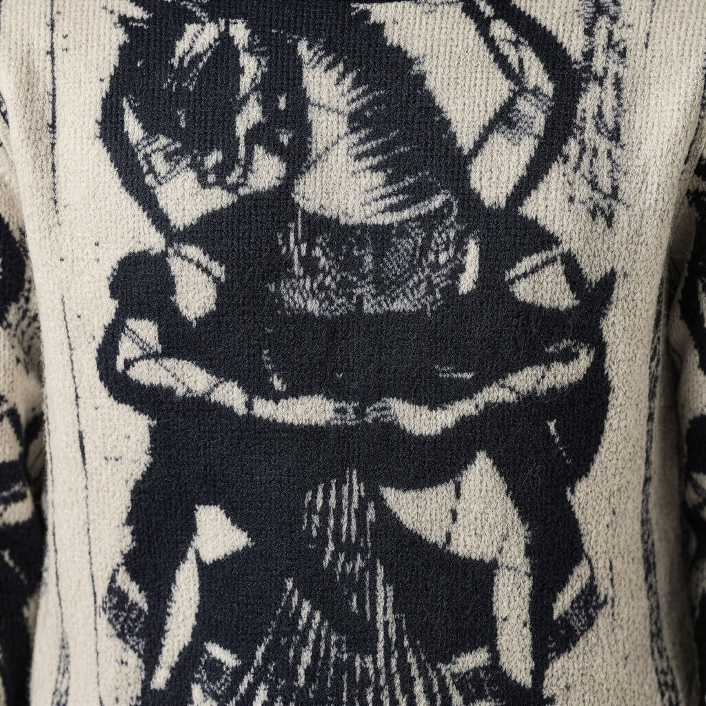 Black and white patterned cashmere with abstract design